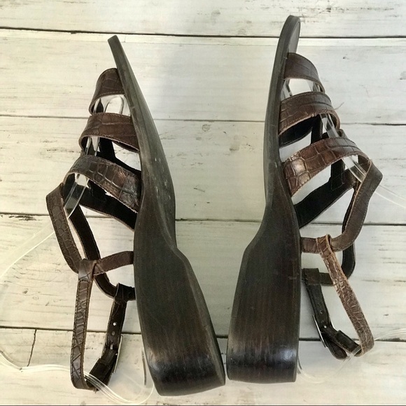 Etienne Aigner Grant Leather Strappy Sandal - Picture 5 of 11